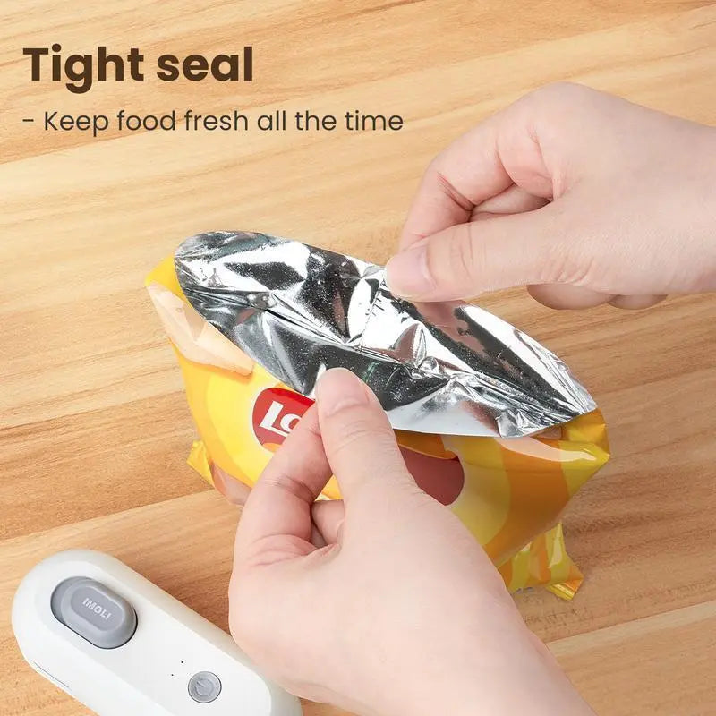 Revolutionary 4-in-1 Mini Heat Sealer: USB Rechargeable Snack Sealer, Built-In Cutter, Magnetic Design & Beer Bottle Opener for Effortless Food Storage